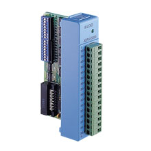 Advantech ADAM-5050 16 kanallı Evrensel Dijital I / O Modülü